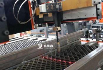 篩網自動焊接機